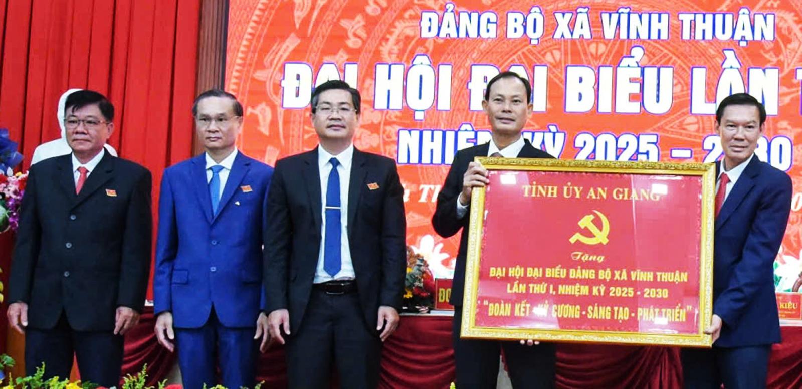 Đại hội Đảng bộ xã Vĩnh Thuận nhiệm kỳ 2025 - 2030