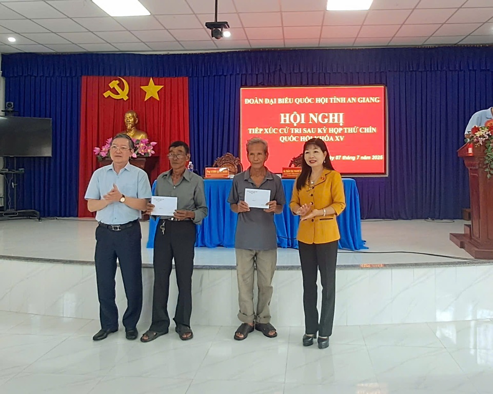 Cử tri tỉnh An Giang gửi gắm nhiều ý kiến sau sáp nhập đơn vị hành chính