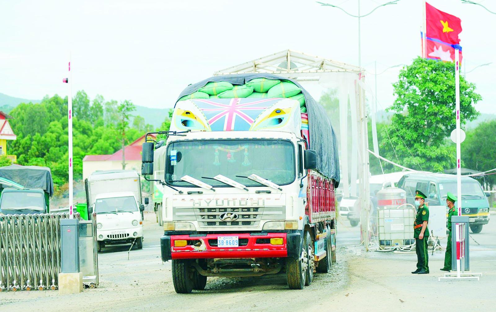 Khai thác lợi thế phát triển kinh tế biên mậu