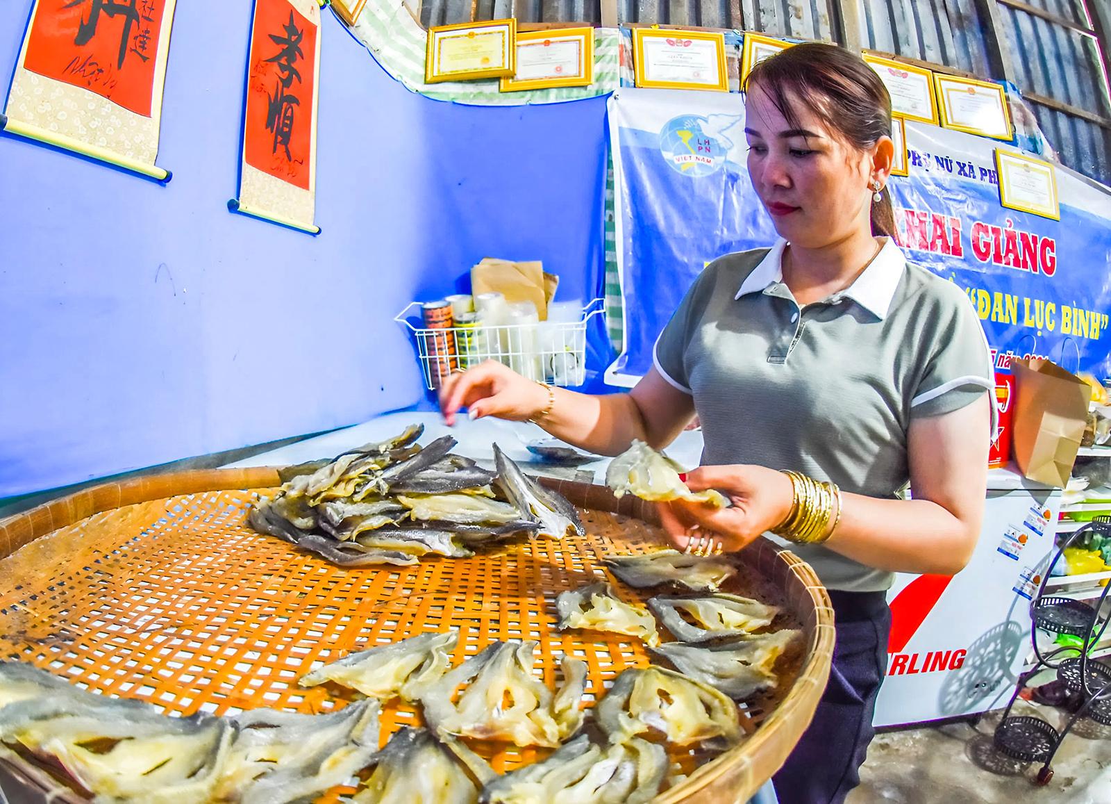 Sản phẩm quê đổi thay theo chương trình OCOP