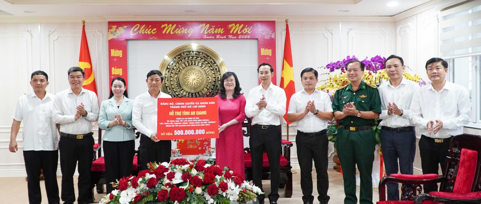 Đoàn lãnh đạo TP. Hồ Chí Minh chúc Tết tỉnh An Giang