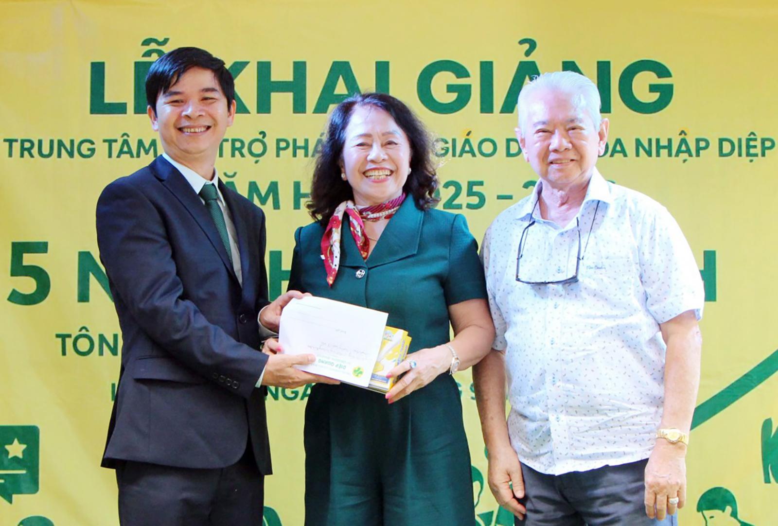 Lễ khai giảng đặc biệt ở ngôi trường giáo dục hòa nhập