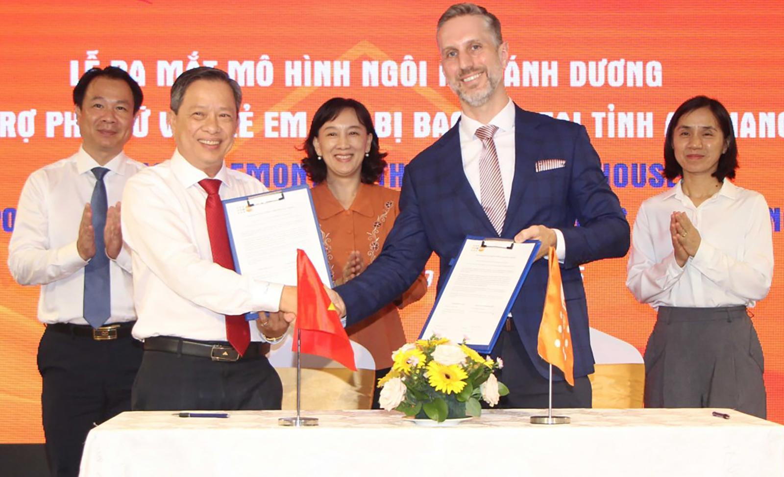 Khánh thành mô hình