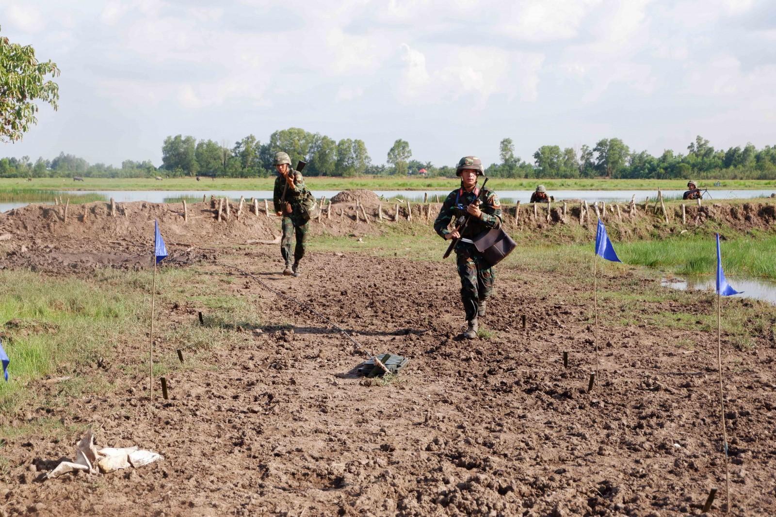 An Giang vững biên cương, bền lòng dân