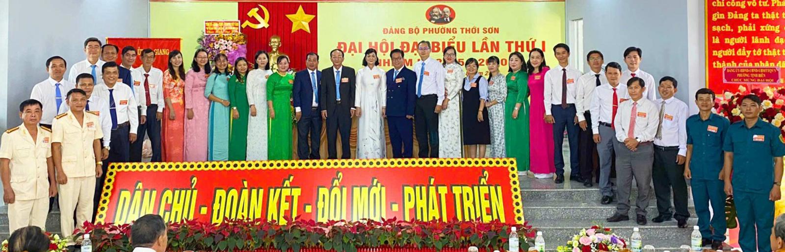 Chủ tịch UBND tỉnh An Giang Hồ Văn Mừng dự Đại hội Đảng bộ phường Thới Sơn