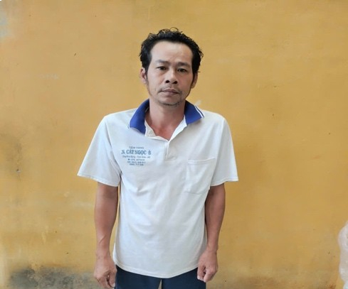 Đâm bạn nhậu vì được khuyên uống ít rượu