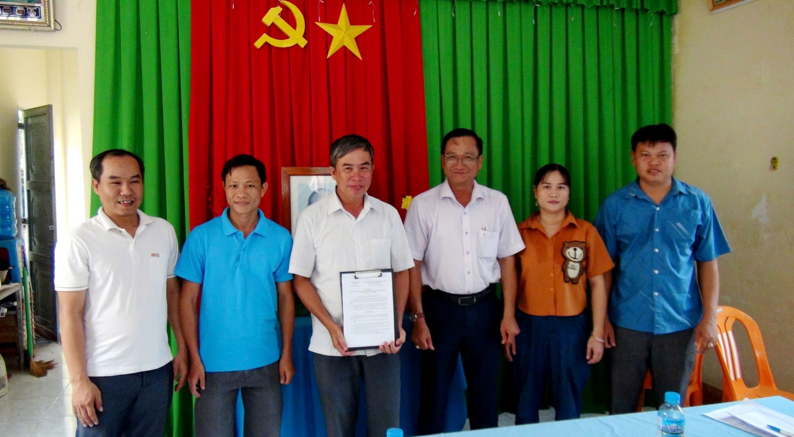 Xã Ô Lâm ra mắt 2 tổ hỗ trợ người dân thực hiện thủ tục hành chính