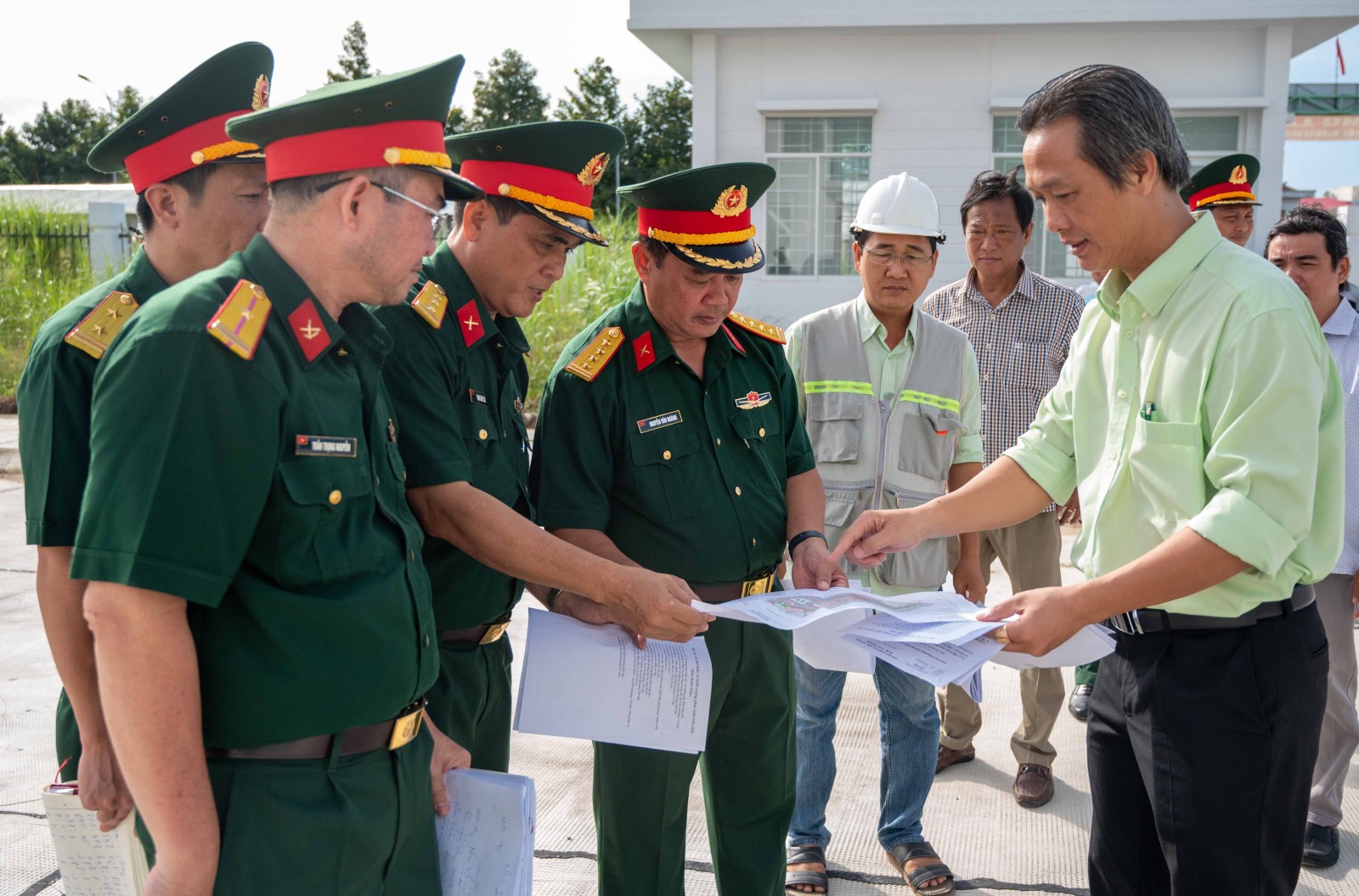Kiểm tra tiến độ thi công các công trình do Bộ Chỉ huy Quân sự tỉnh An Giang làm chủ đầu tư