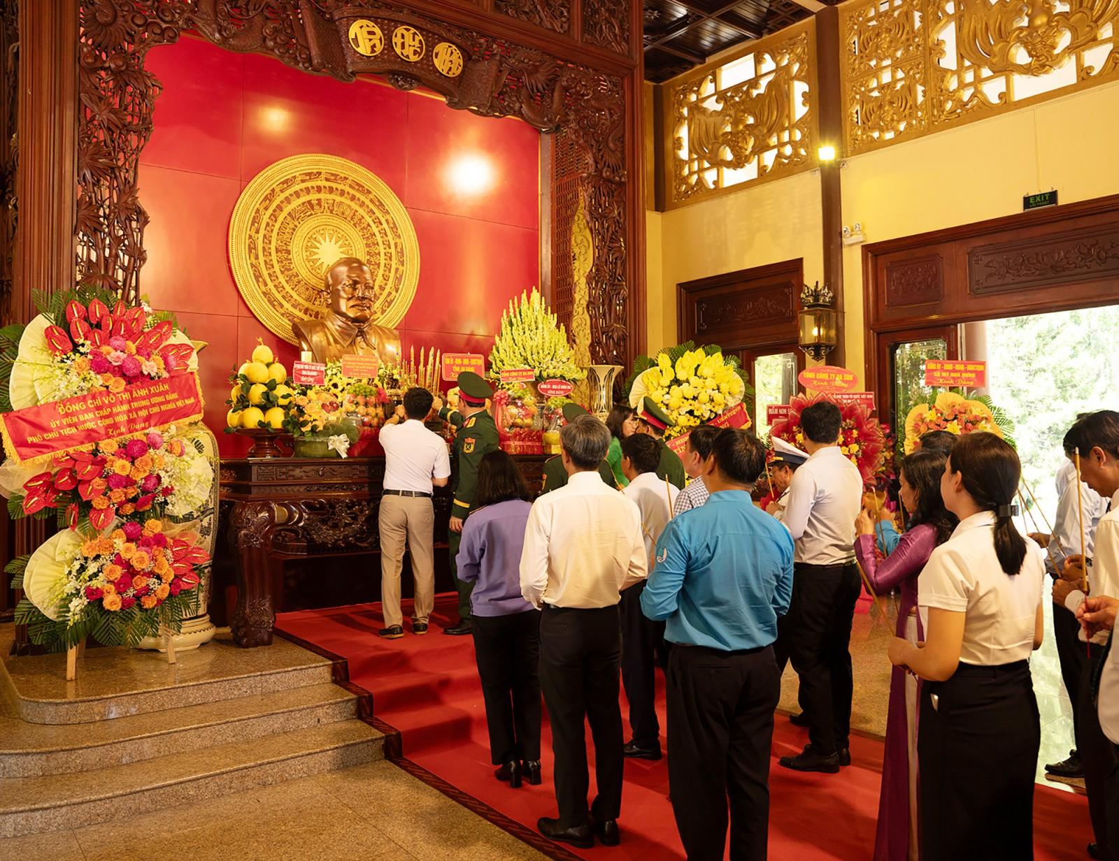 An Giang kỷ niệm 137 năm ngày sinh Chủ tịch Tôn Đức Thắng