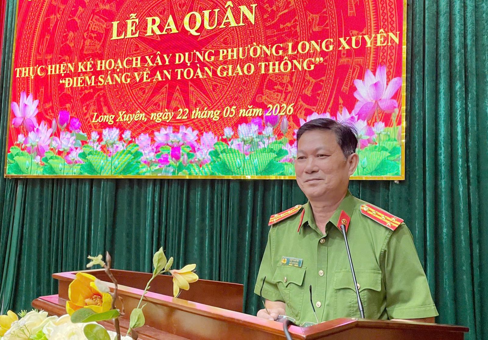 Đại tá Diệp Văn Thế, Phó Giám đốc Công an tỉnh An Giang phát biểu chỉ đạo