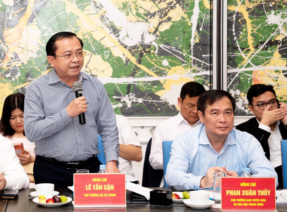 Thủ tướng Chính phủ Phạm Minh Chính: Triển khai các dự án phục vụ APEC 2027 tại Phú Quốc với tinh thần