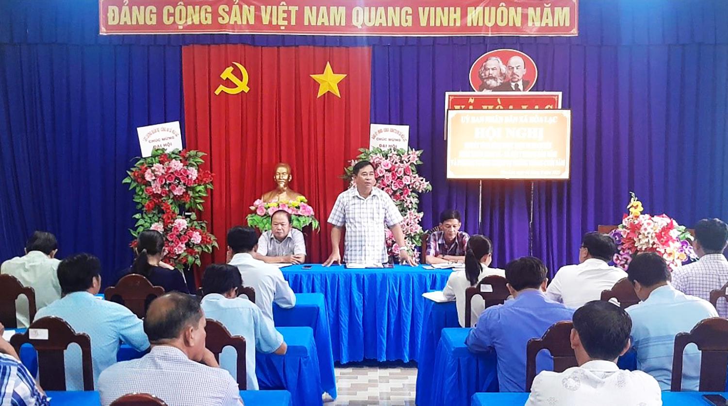 Đảng ủy xã Hòa Lạc lấy ý kiến đóng góp dự thảo văn kiện Đại hội Đảng các cấp, nhiệm kỳ 2025 -2030