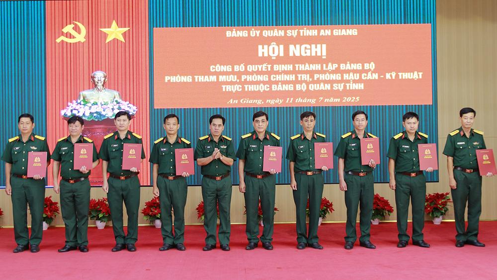 Đảng ủy Quân sự tỉnh An Giang công bố thành lập 3 đảng bộ phòng trực thuộc