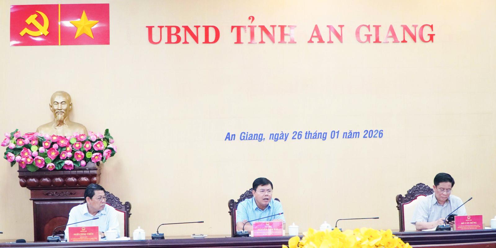 Bí thư Tỉnh ủy An Giang chỉ đạo xử lý dứt điểm khai thác thủy sản trái phép trên vùng biển Kiên Lương