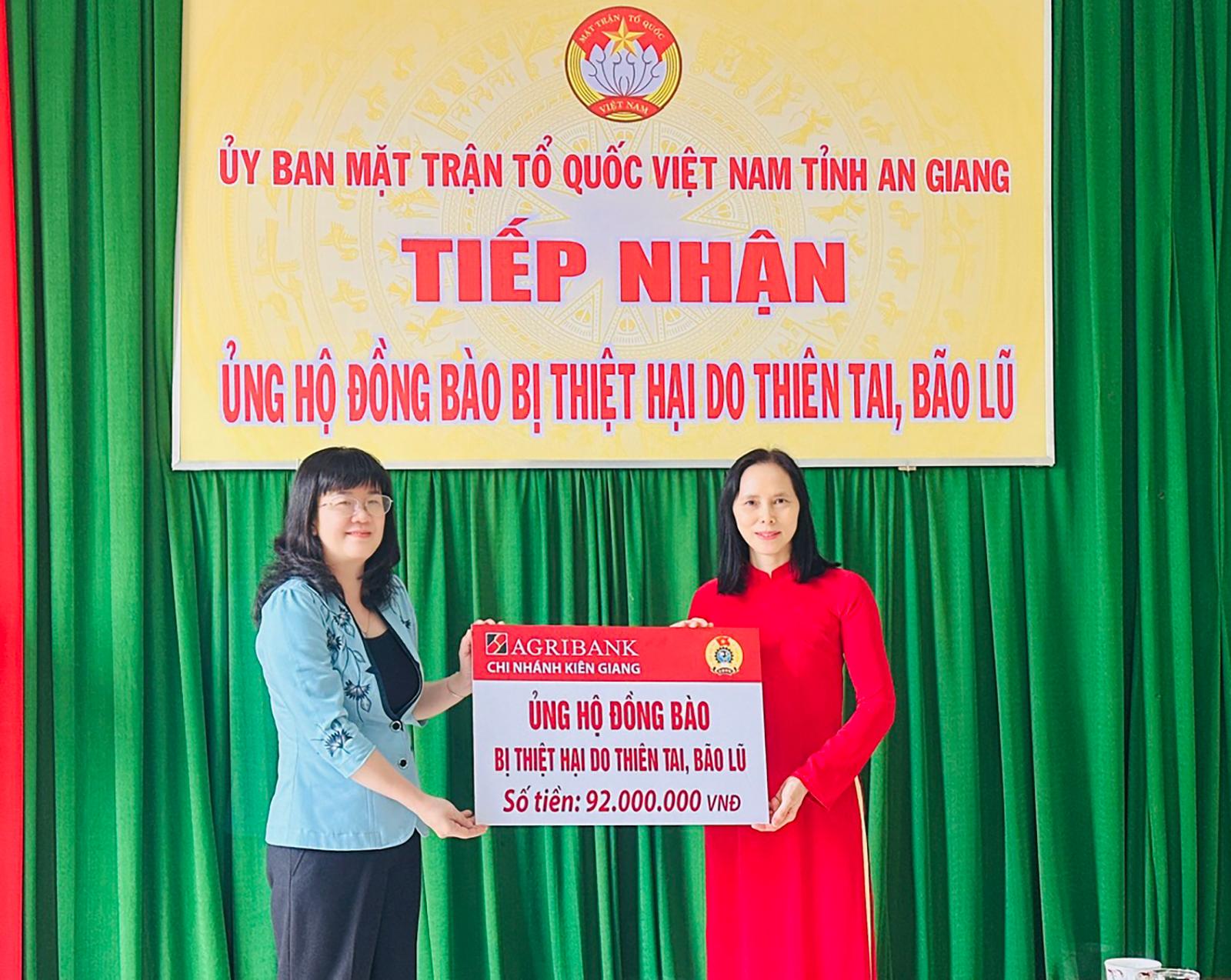 An Giang hỗ trợ 13 tỷ đồng cho đồng bào 5 tỉnh bị thiệt hại do thiên tai, bão lũ