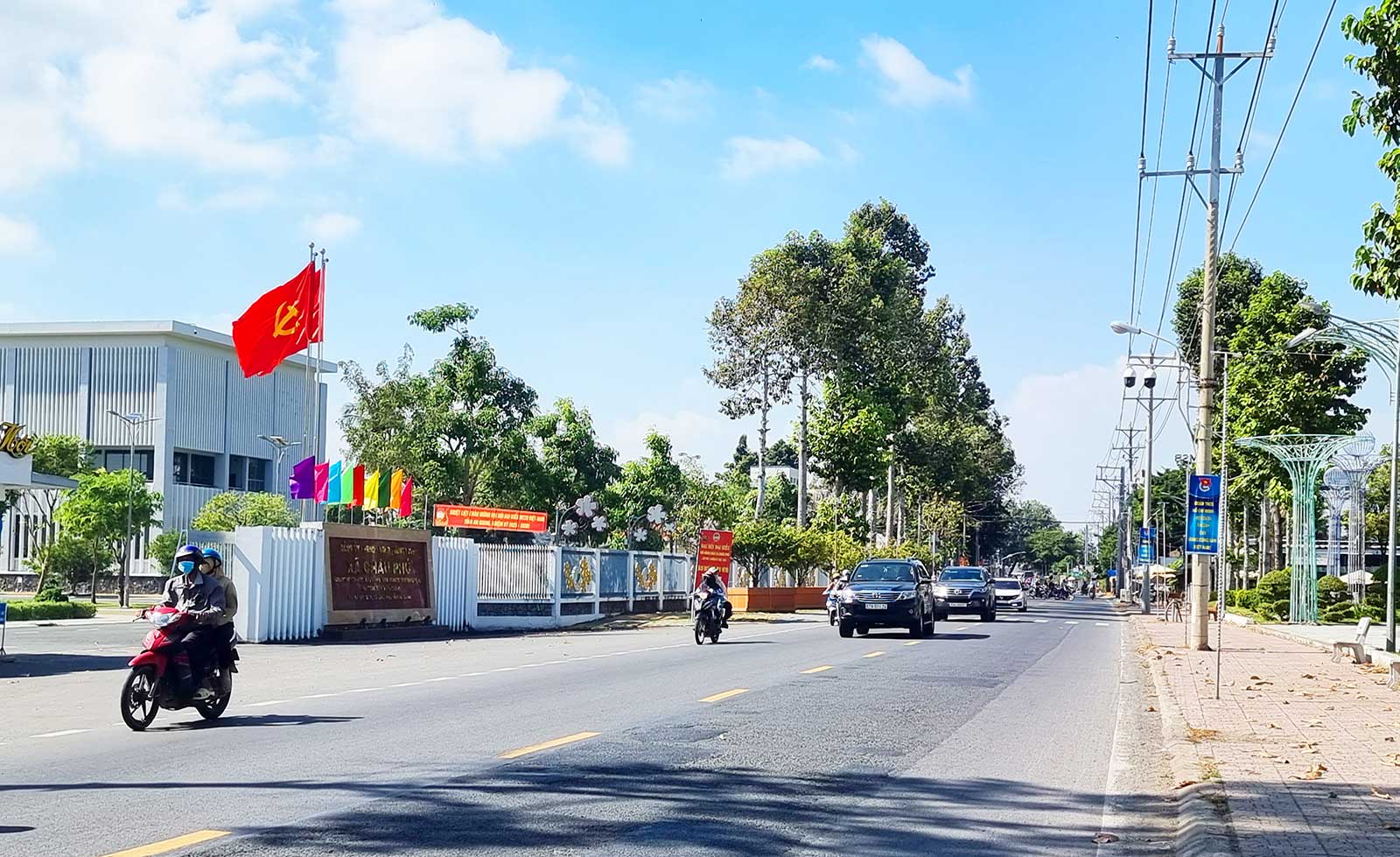 Châu Phú mở đường phát triển