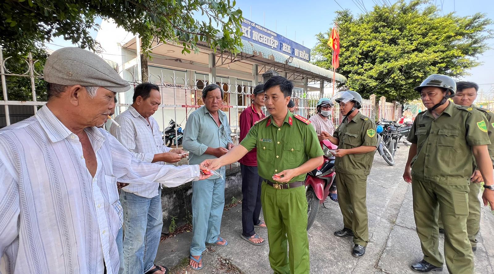 Niềm tin từ móc khóa