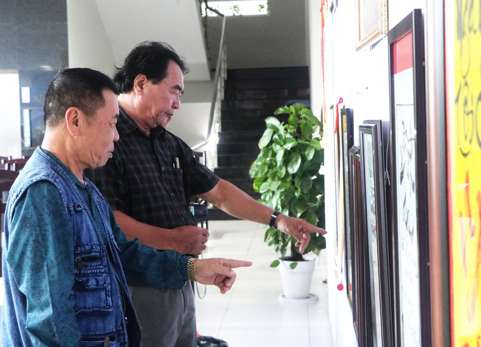 Kỷ niệm 10 năm thành lập Câu lạc bộ Thư pháp Đông Hồ - Rạch Giá