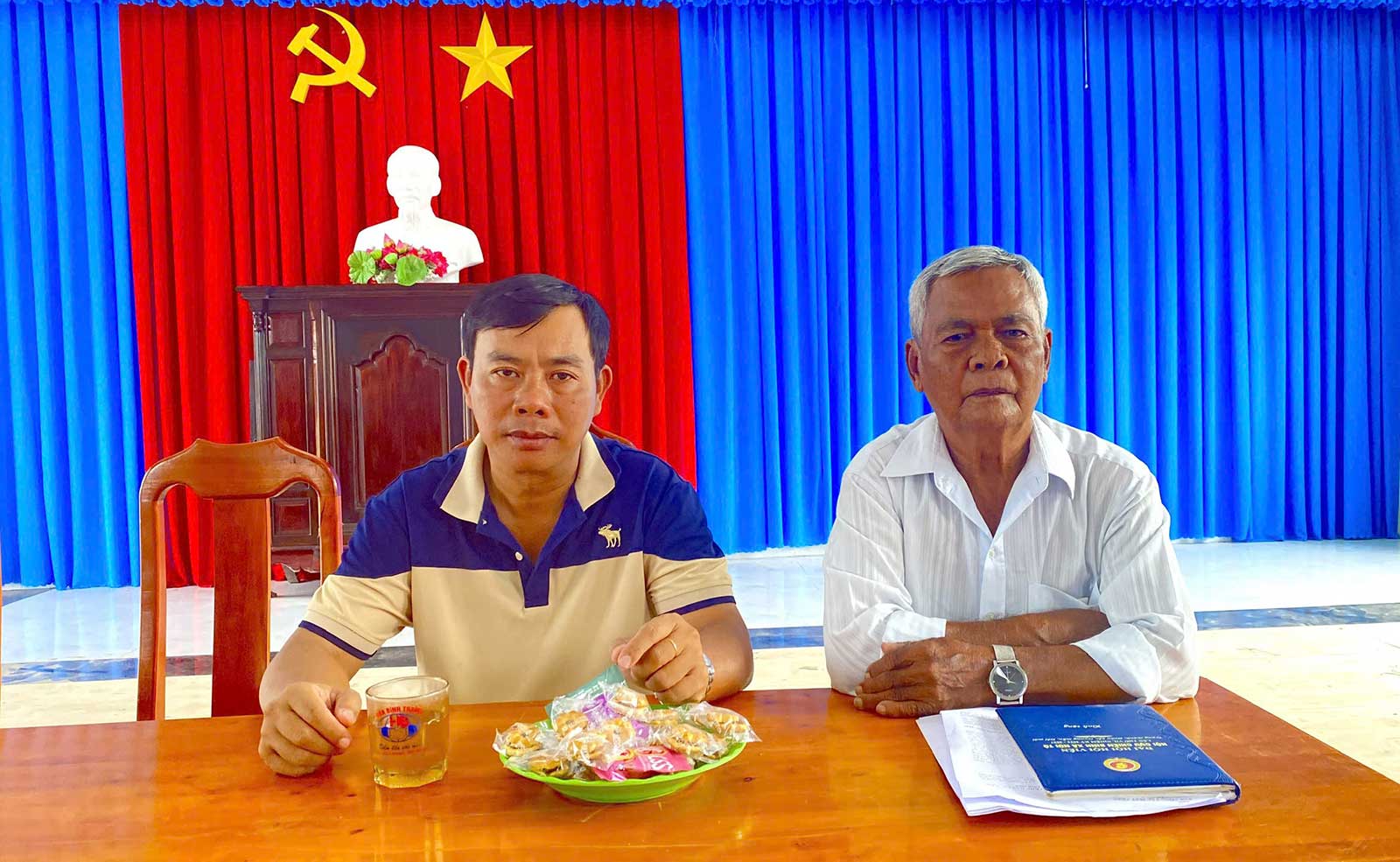 Cầu nối ở phum, sóc