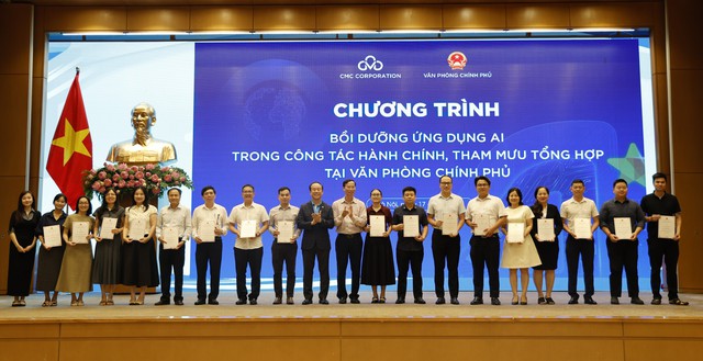 Ứng dụng AI bài bản, nâng cao chất lượng công tác hành chính, tham mưu tổng hợp tại VPCP- Ảnh 3.