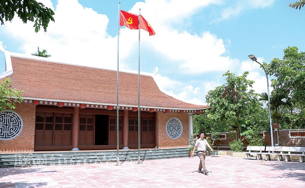 Nhà lưu niệm Chi bộ Thư Vũ, xã Thư Vũ - nơi thành lập Chi bộ Thư Vũ là 1 trong 6 chi bộ đảng được thành lập sớm nhất ở tỉnh Thái Bình (cũ).