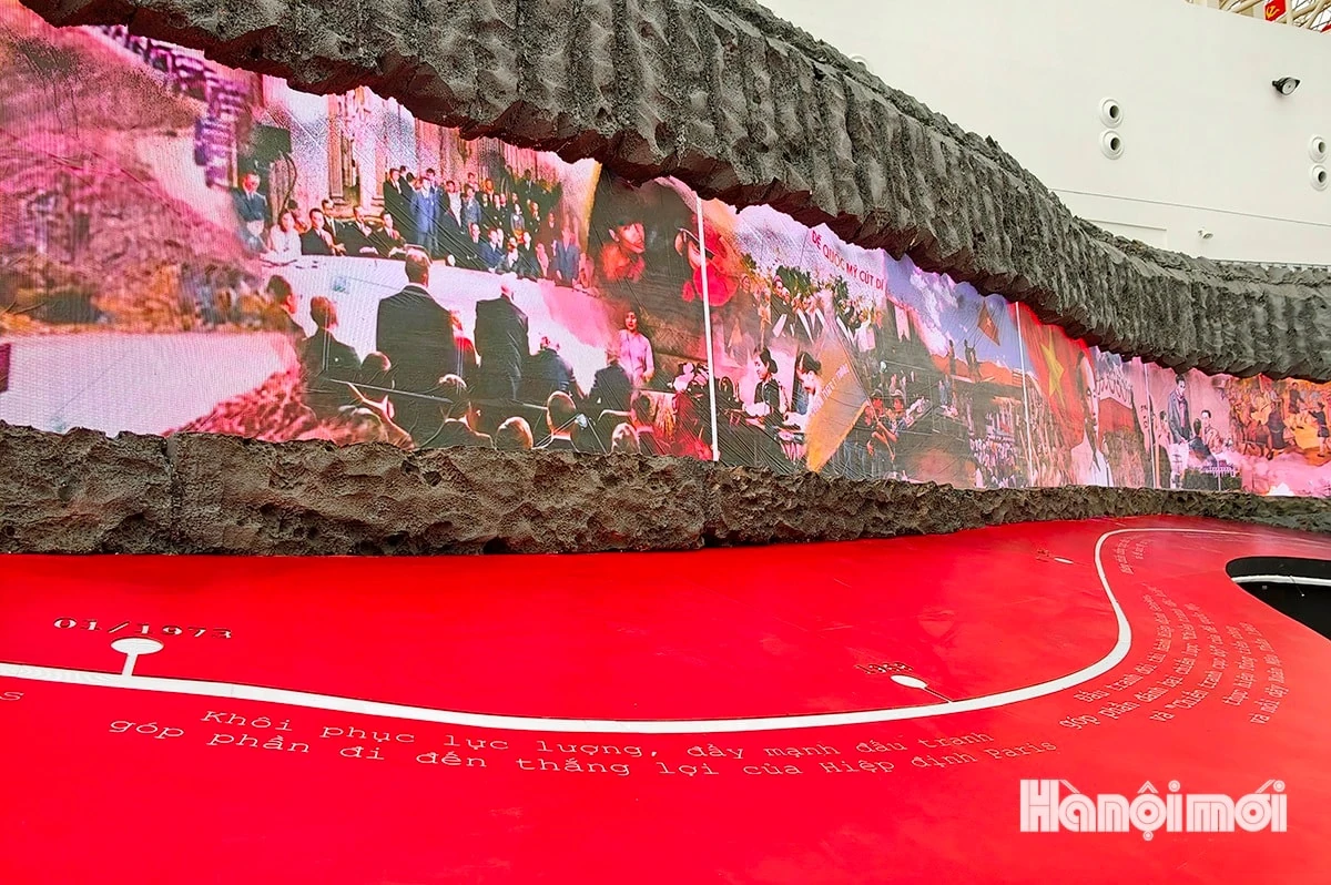 Triển lãm thành tựu đất nước trước “giờ G”