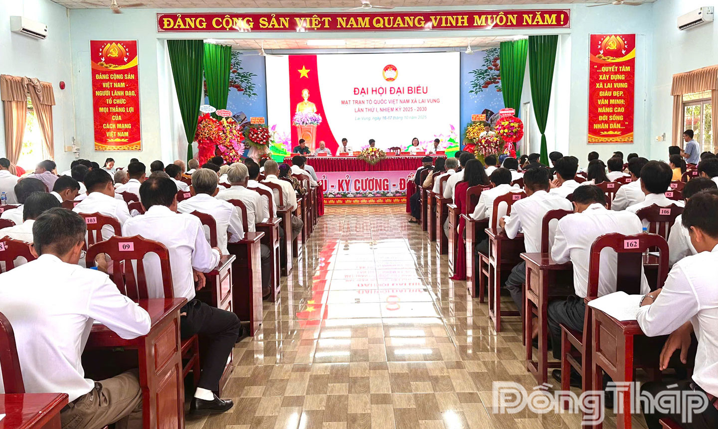 Quang cảnh đại hội.