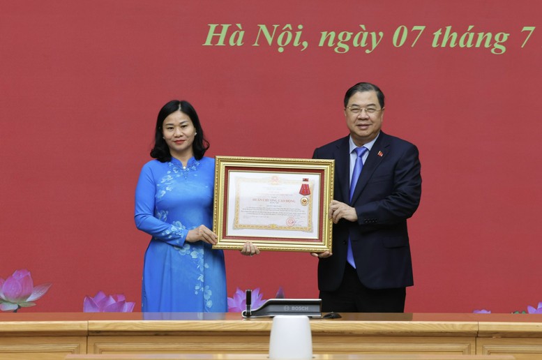 Phó Thủ tướng Thường trực Phạm Gia Túc dự công bố quyết định thành lập cơ quan Đảng ủy Chính phủ- Ảnh 4.