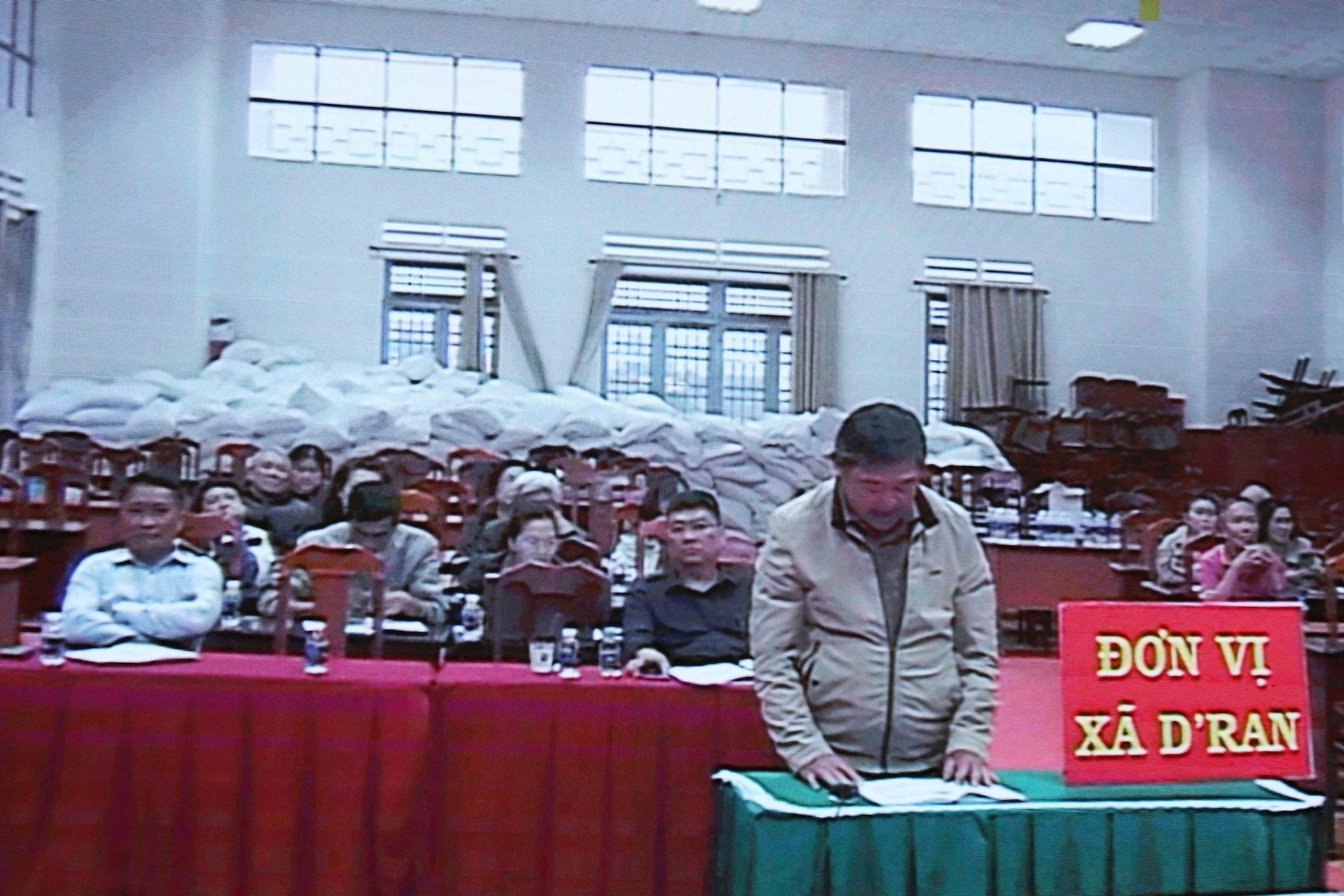 Nông dân xã D’Ran mong muốn tỉnh có chính sách hỗ trợ các hộ dân bị thiệt hại do ngập lụt