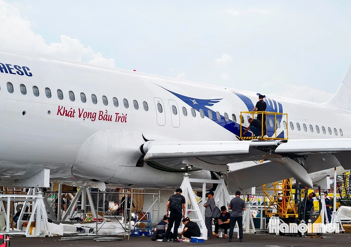 Triển lãm thành tựu đất nước trước “giờ G”