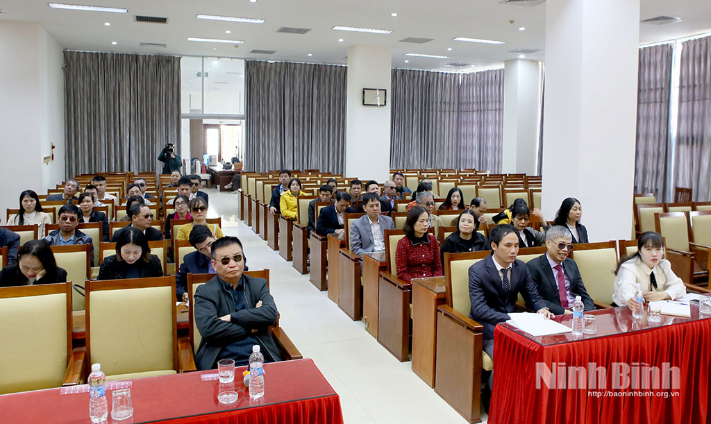 C&aacute;c đại biểu dự hội nghị.