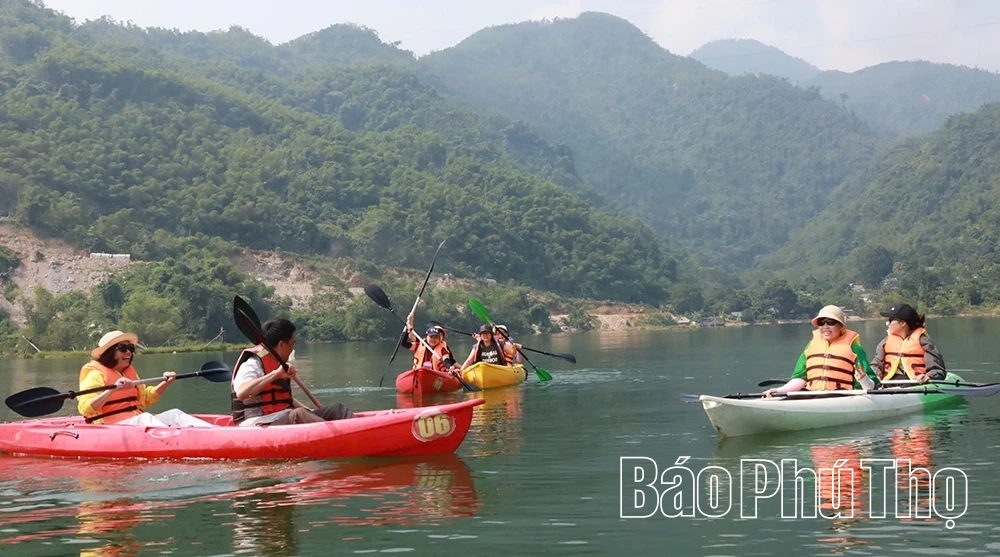 Hấp dẫn du lịch cộng đồng bản Ké