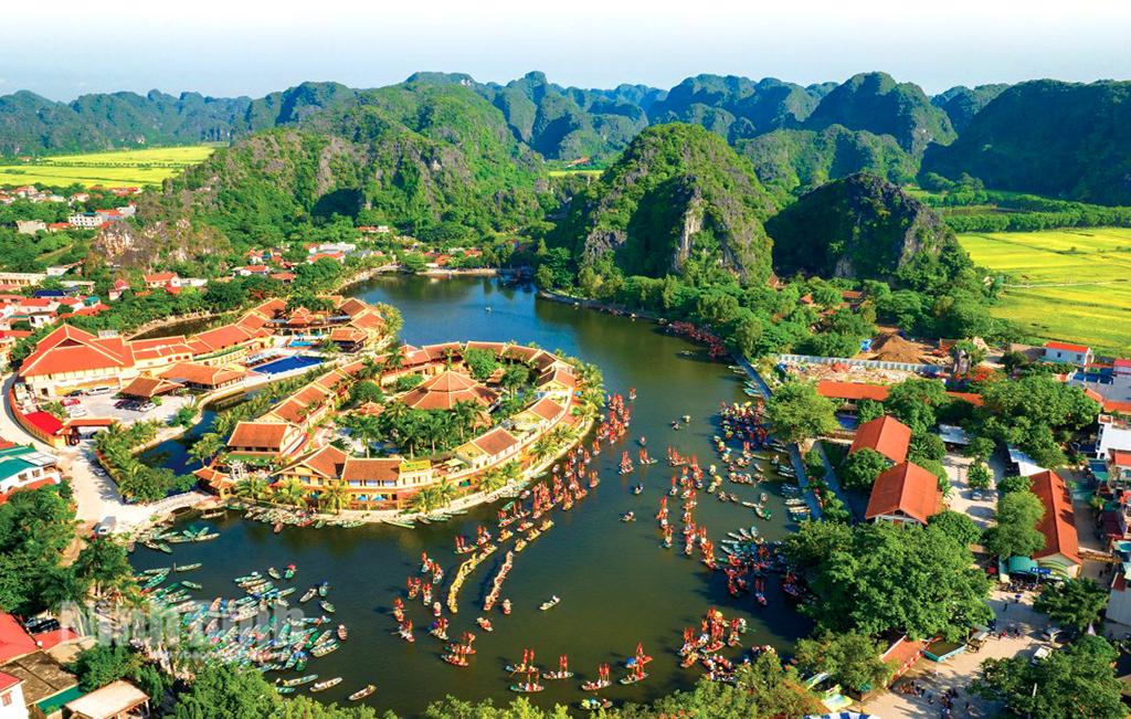 Quang cảnh Khu du lịch Tam Cốc dịp Tuần Du lịch Ninh Bình năm 2025. Ảnh: Trường Huy