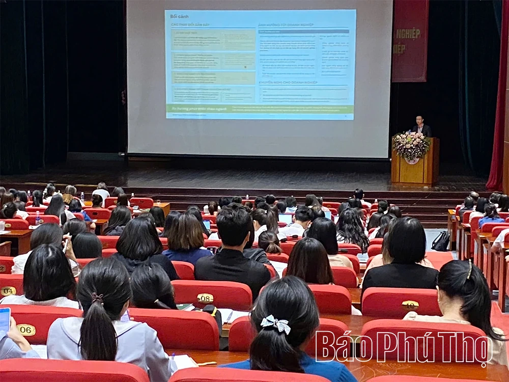 Tuyên truyền, phổ biến chính sách pháp luật mới cho doanh nghiệp khu công nghiệp