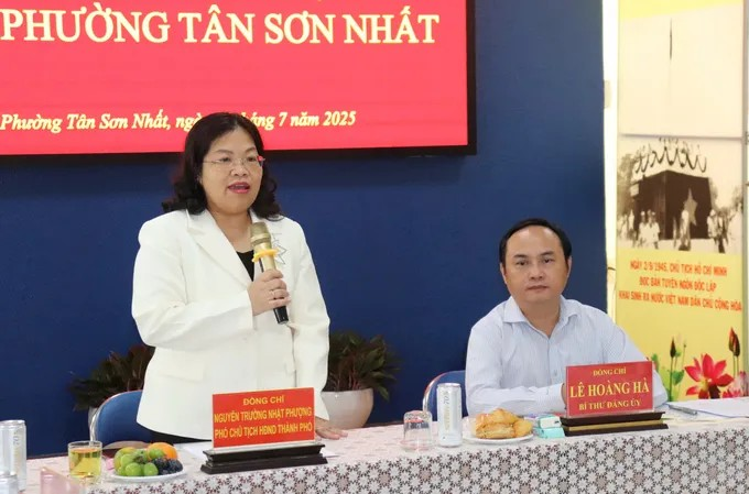 Phó Chủ tịch HĐND TPHCM Nguyễn Trường Nhật Phượng phát biểu kết luận buổi làm việc