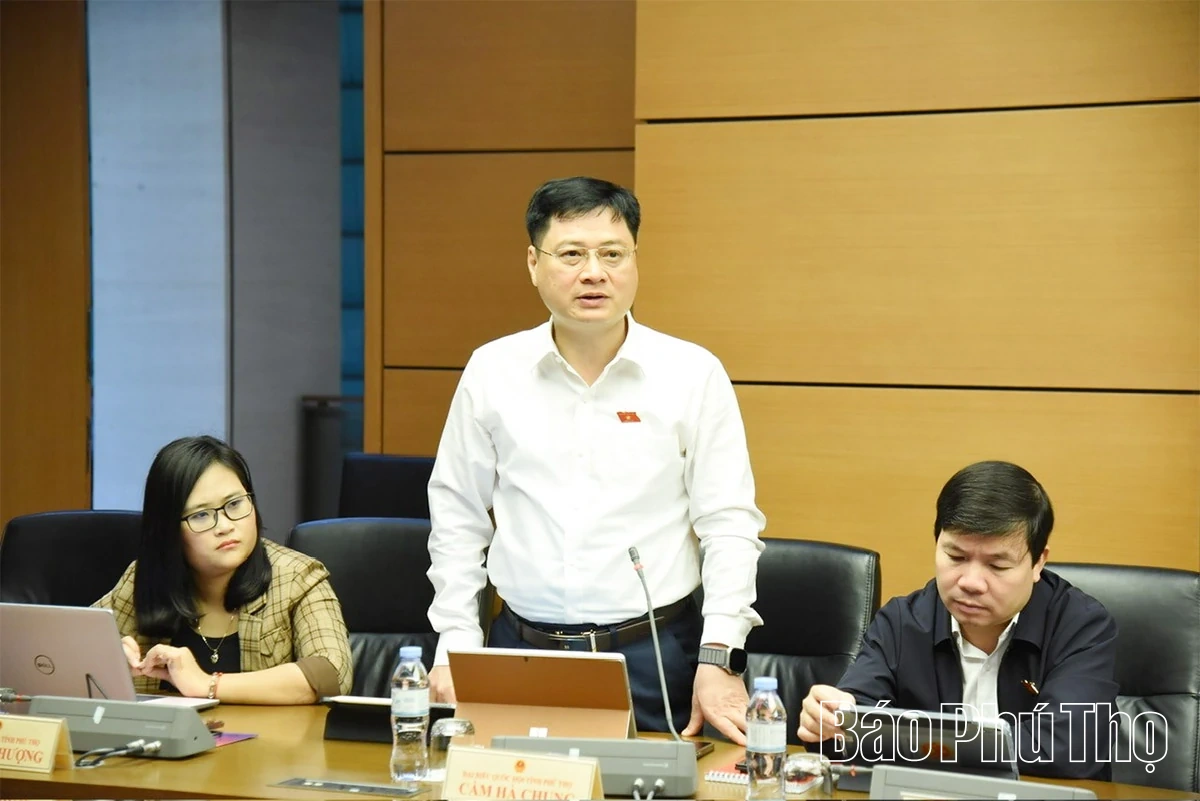 Quốc hội thảo luận tại tổ về lĩnh vực giáo dục đào tạo