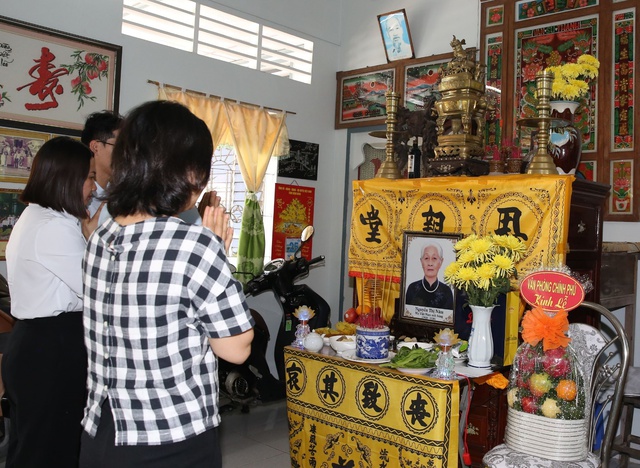 Các đơn vị tại phía Nam của Văn phòng Chính phủ thăm hỏi nguyên lãnh đạo Chính phủ, gia đình chính sách- Ảnh 4.
