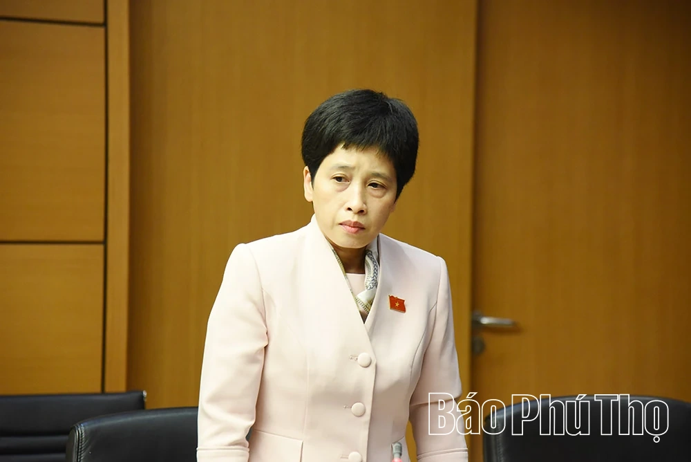 Quốc hội thảo luận tại tổ về lĩnh vực giáo dục đào tạo