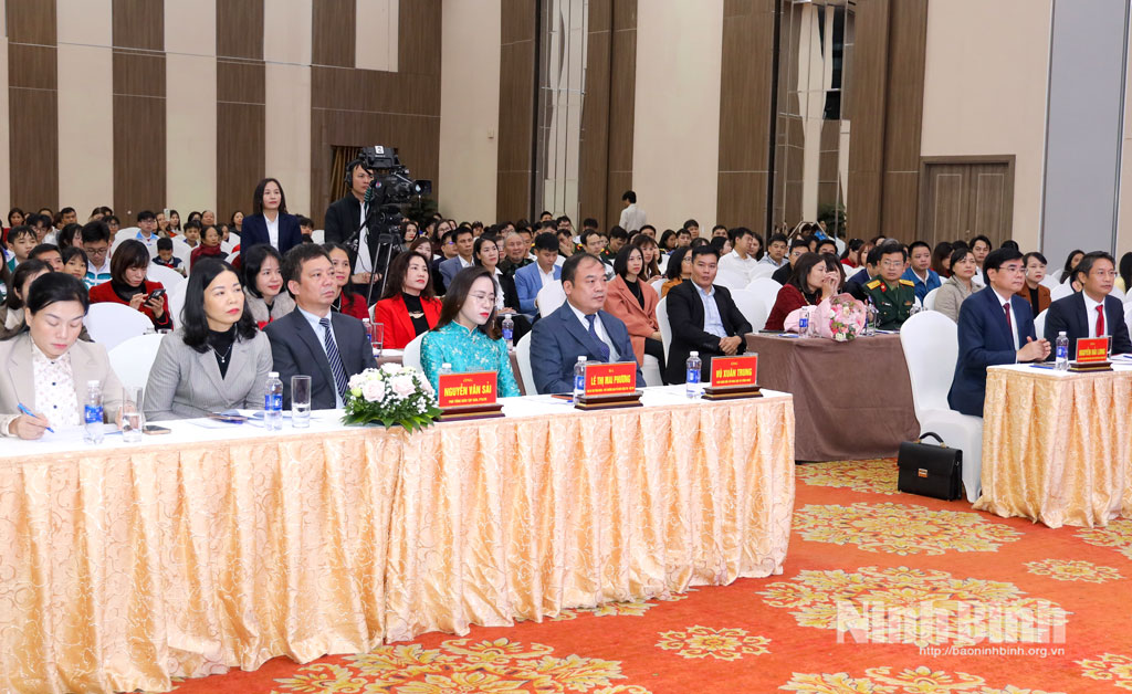 C&aacute;c đại biểu dự Lễ tổng kết.