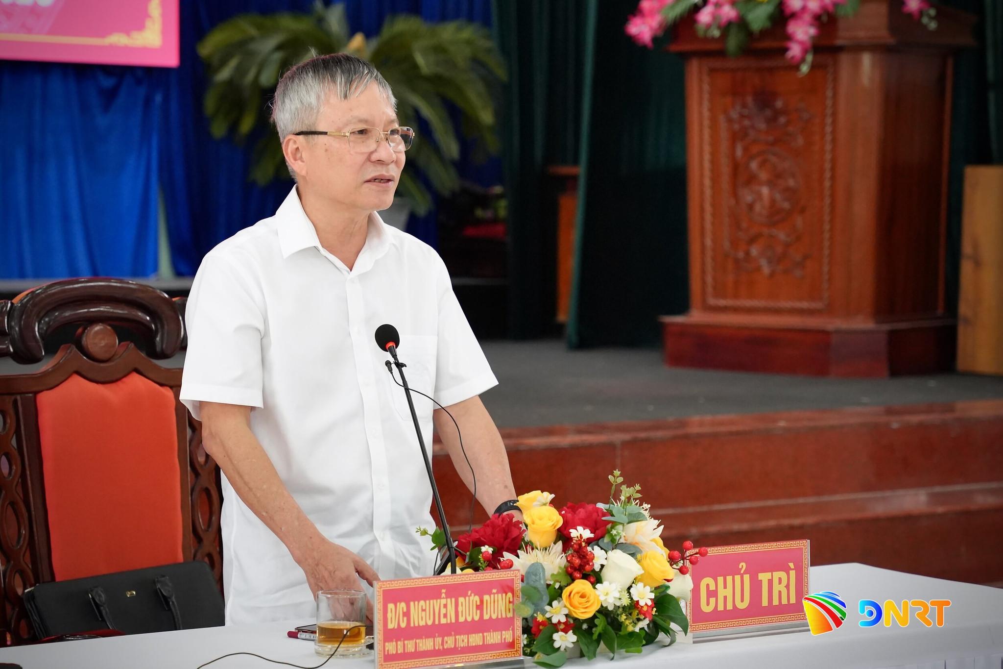 Phó Bí thư Thành ủy, Chủ tịch HĐND thành phố Nguyễn Đức Dũng phát biểu kết luận tại buổi làm việc. Ảnh: T.CÔNG
