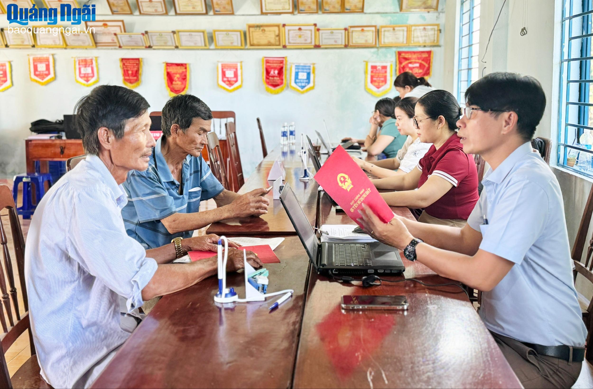 Báo và Phát thanh, Truyền hình Quảng Ngãi