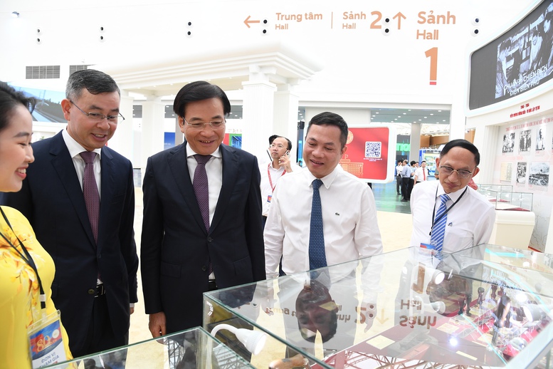 Lần đầu công bố con dấu của Chính phủ, lãnh đạo Chính phủ và Văn phòng Chính phủ qua các thời kỳ- Ảnh 2.