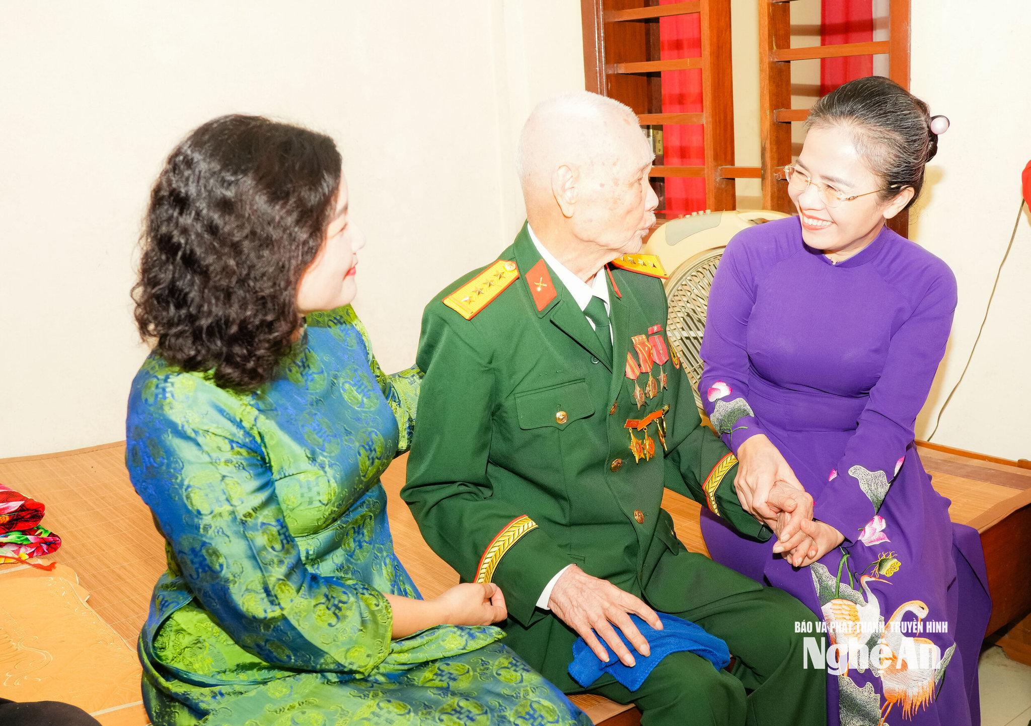 chị sinh 1