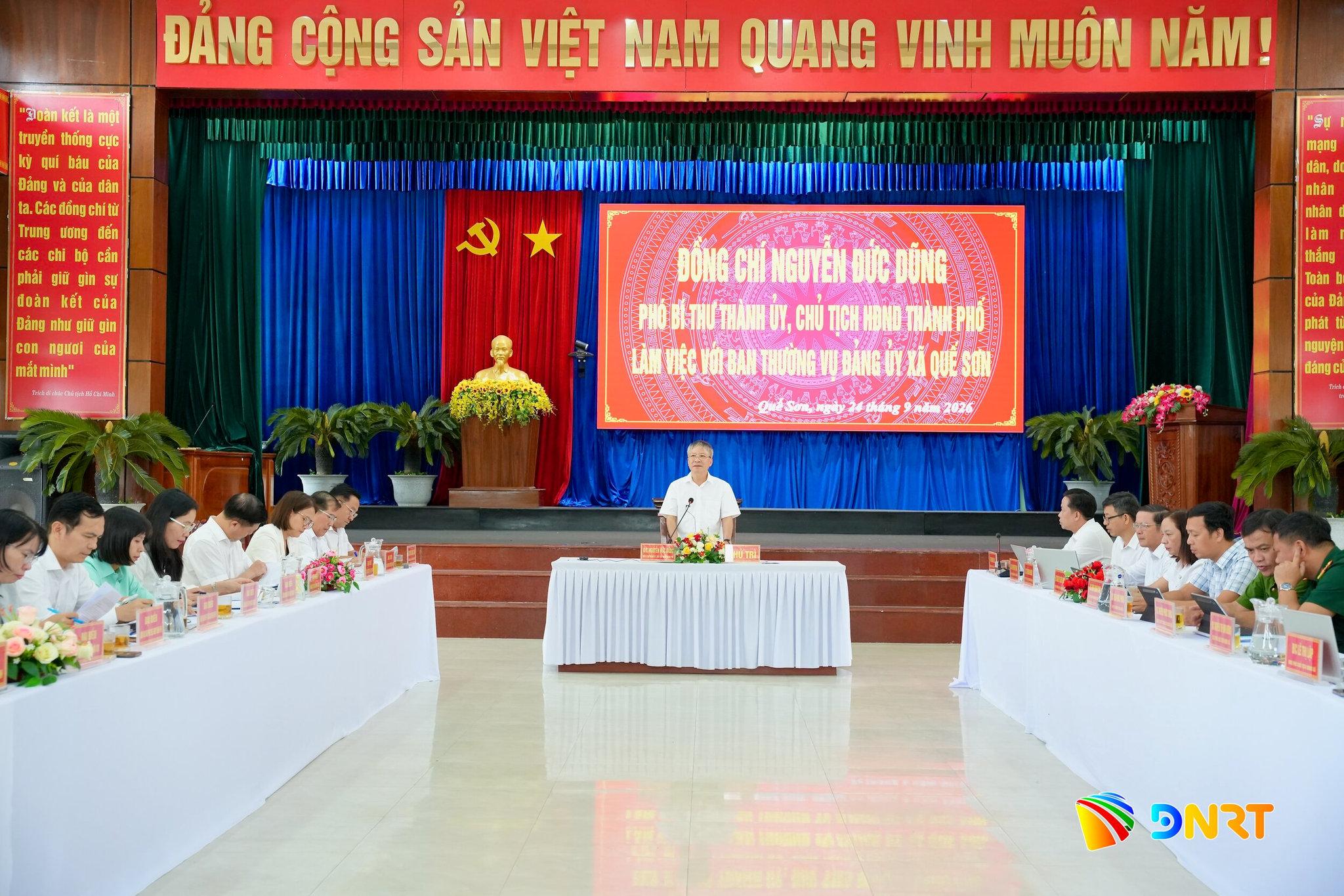 Quang cảnh buổi làm việc. Ảnh: T.CÔNG