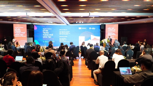Hướng tới lễ hội sáng tạo bền vững: Hà Nội và các Thành phố Sáng tạo của UNESCO chia sẻ kinh nghiệm - Ảnh 5. Hướng tới lễ hội sáng tạo bền vững: Hà Nội và các Thành phố Sáng tạo của UNESCO chia sẻ kinh nghiệm - Ảnh 5.