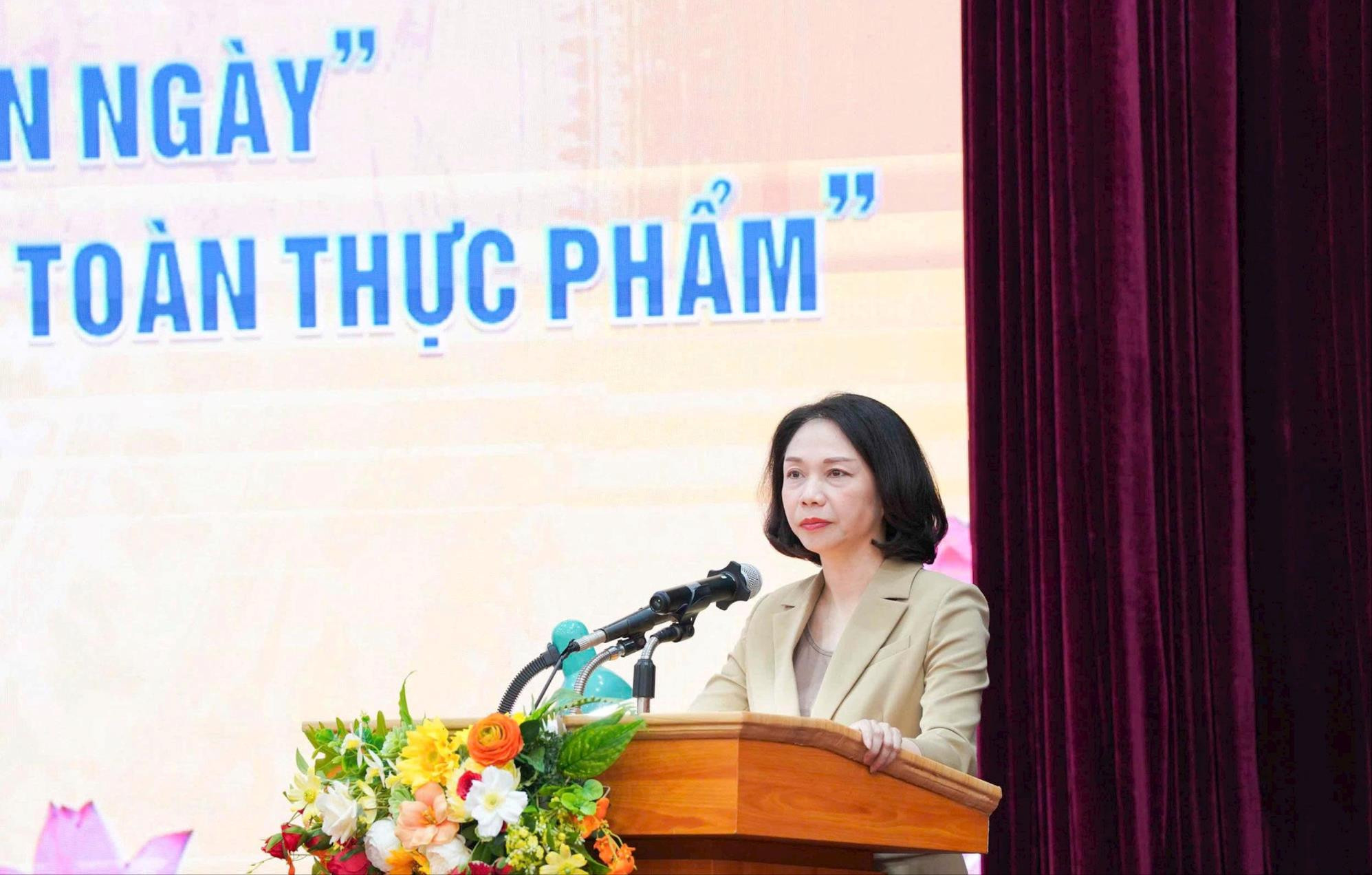 pvh-vth.jpg