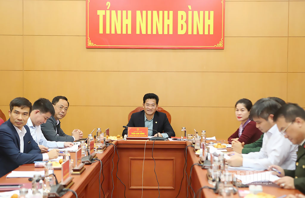 Các đại biểu dự hội nghị tại điểm cầu tỉnh Ninh Bình.