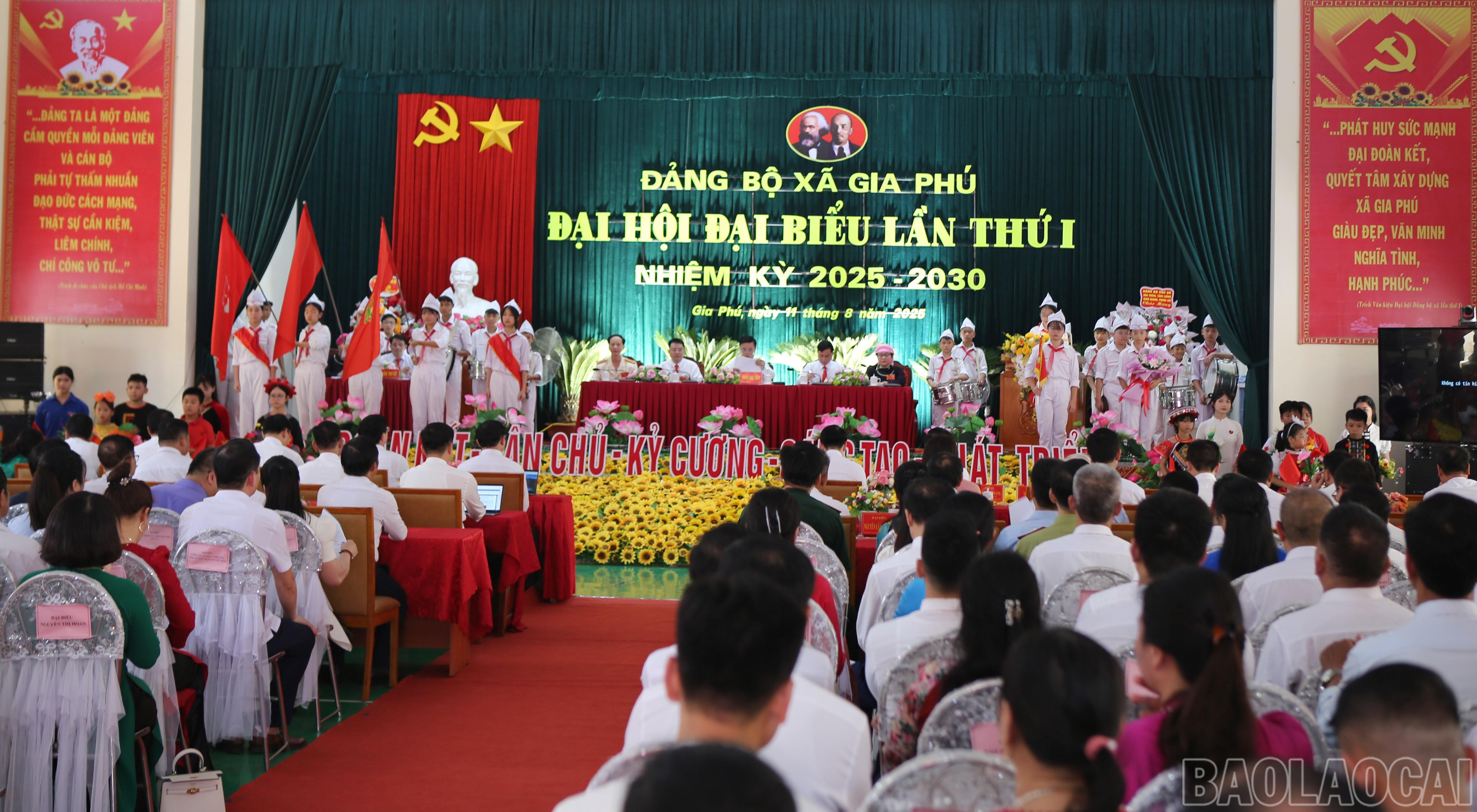 Quang cảnh Đại hội. baolaocai-br_3-5714.jpg