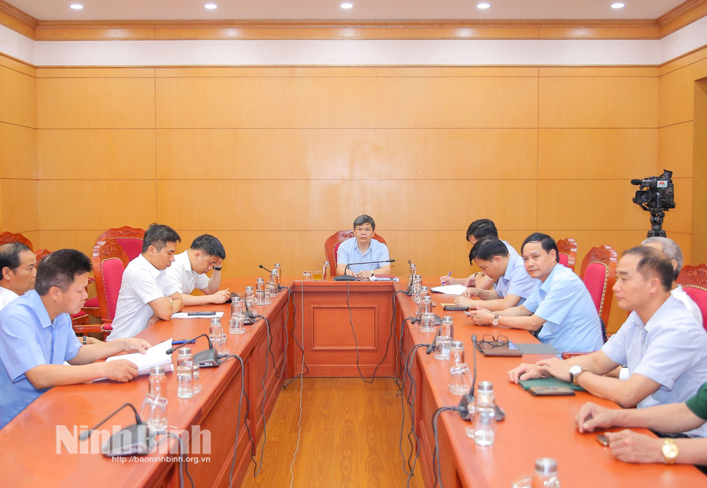 Quang cảnh hội nghị tại điểm cầu tỉnh Ninh Bình.
