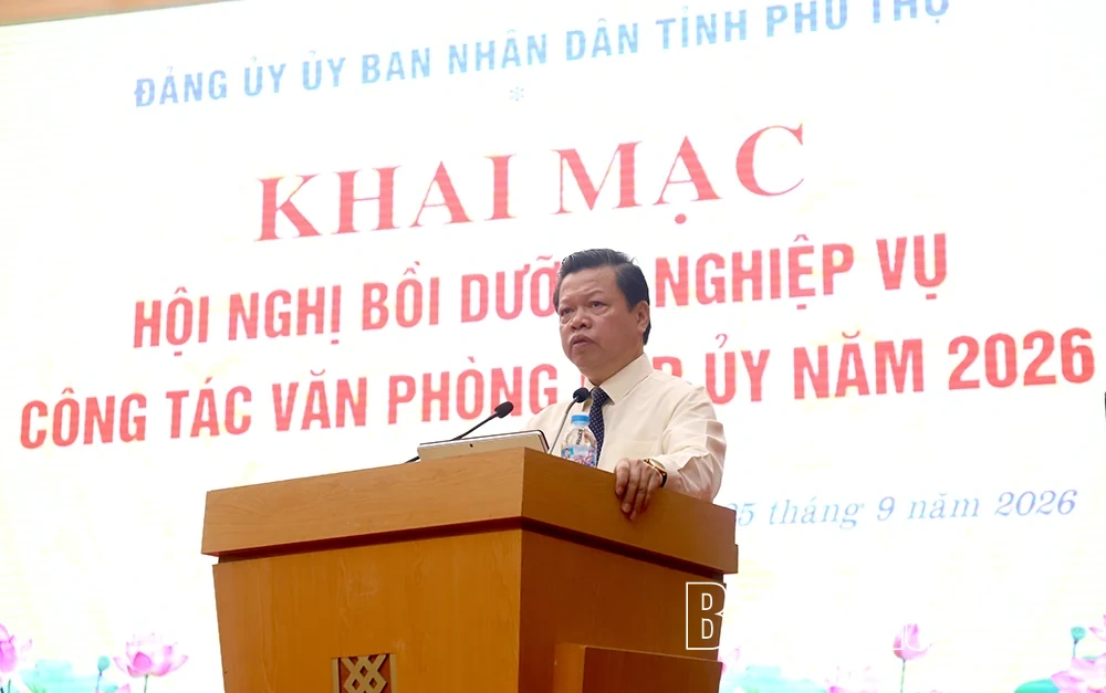 Chuẩn hóa quy trình, nâng cao tính chuyên nghiệp và năng lực chuyển đổi số trong công tác văn phòng cấp ủy